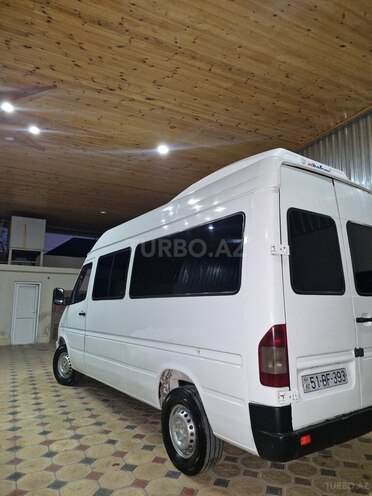 Mercedes 208 D 1999, 200,000 km - 2.9 l - Gəncə