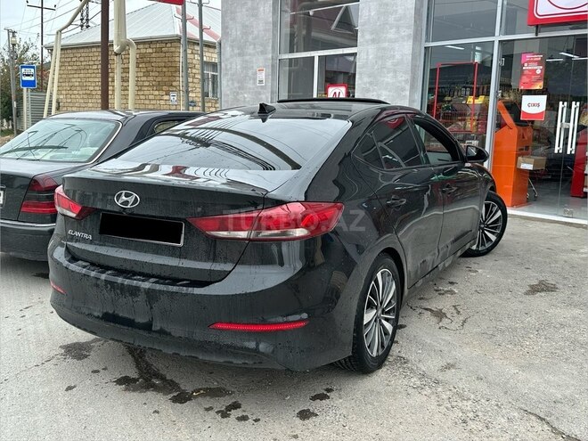 Hyundai Elantra 2017, 200,000 km - 2.0 l - Bakı