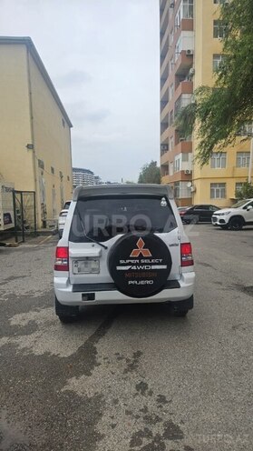 Mitsubishi Pajero io 2001, 280,000 km - 2.0 l - Bakı