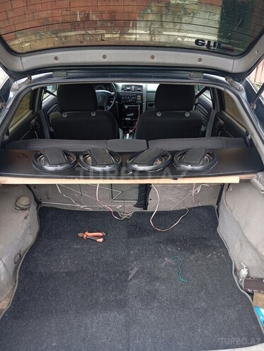 Opel Vectra 1994, 541,385 km - 1.8 л - Qax