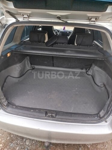 Toyota Corolla 2006, 437,500 km - 1.4 l - Füzuli