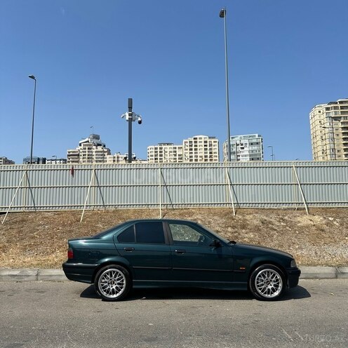 BMW 318 1997, 388,000 km - 1.8 l - Bakı