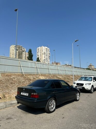 BMW 318 1997, 388,000 km - 1.8 l - Bakı
