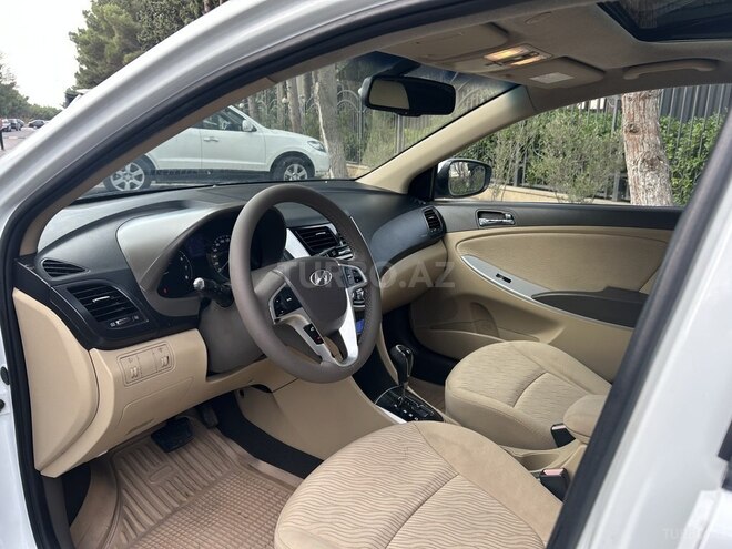 Hyundai Accent 2011, 215,000 km - 1.6 l - Sumqayıt