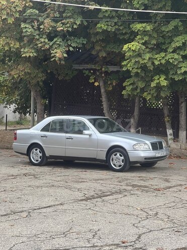 Mercedes C 180 1995, 425,000 km - 1.8 l - Şamaxı