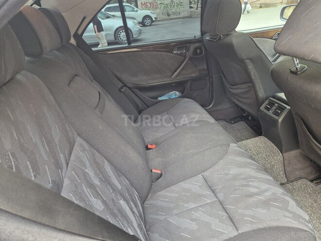 Mercedes E 240 2000, 296,000 km - 2.4 l - Sumqayıt