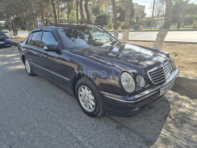 Mercedes E 240 2000, 296,000 km - 2.4 l - Sumqayıt