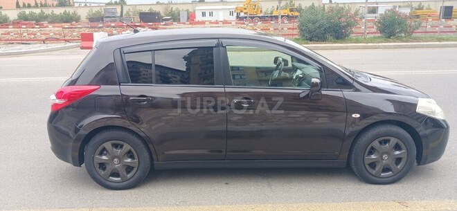 Nissan Tiida 2011, 62,300 km - 1.5 л - Bakı