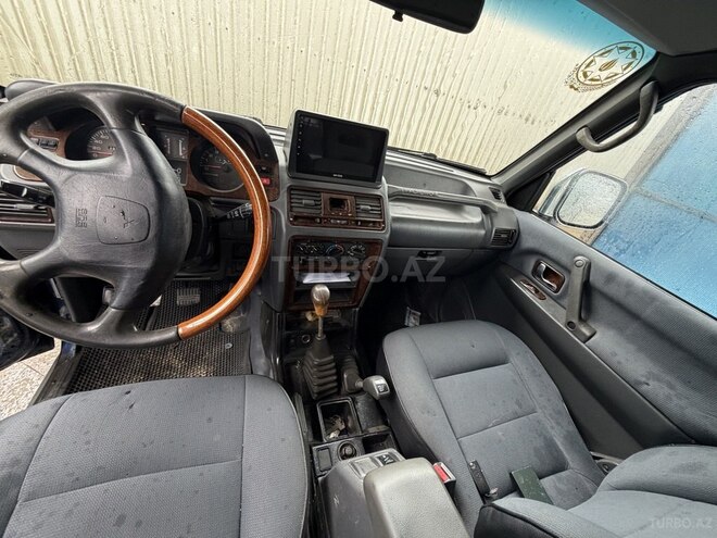 Mitsubishi Pajero 1998, 285,000 km - 3.0 л - Bakı