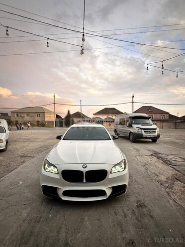 BMW 528 2012, 290,000 km - 2.0 l - Quba