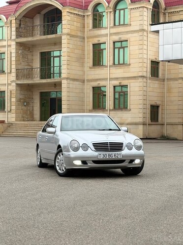 Mercedes E 200 2000, 275,485 km - 2.0 л - İmişli