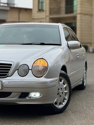 Mercedes E 200 2000, 275,485 km - 2.0 л - İmişli