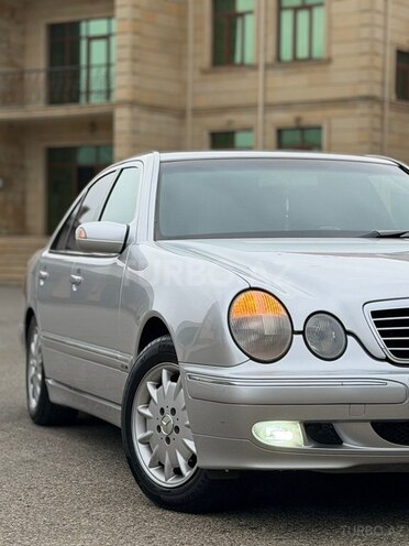 Mercedes E 200 2000, 275,485 km - 2.0 л - İmişli