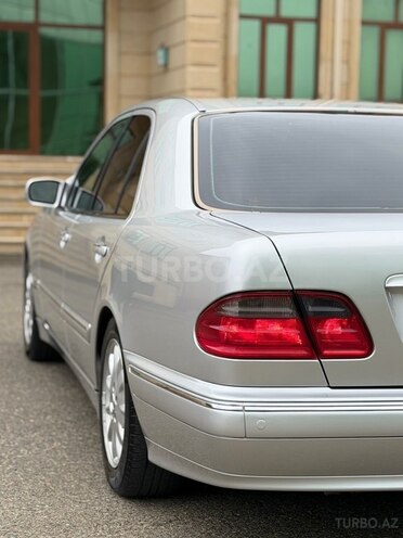 Mercedes E 200 2000, 275,485 km - 2.0 л - İmişli