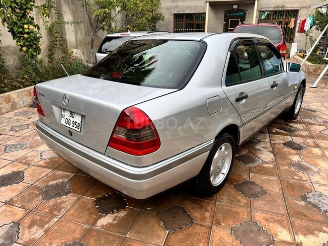 Mercedes C 200 1996, 288,000 km - 2.0 l - Bakı