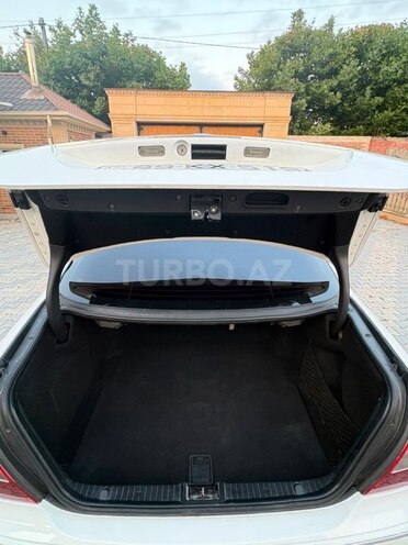 Mercedes E 220 2008, 436,622 km - 2.2 l - Cəlilabad