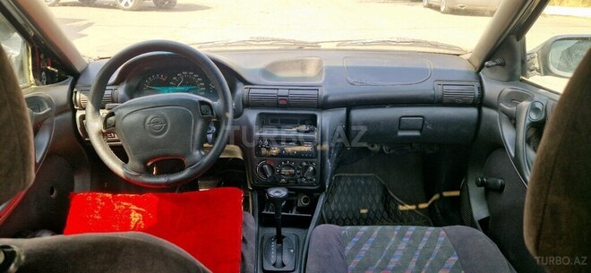 Opel Astra 1995, 495,000 km - 1.6 л - Bakı