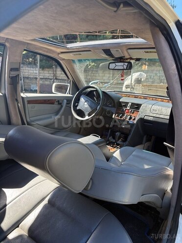 Mercedes C 230 1999, 350,837 km - 2.3 l - Qusar