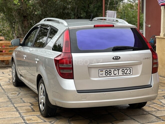 Kia  2010, 250,000 km - 1.6 l - Bakı