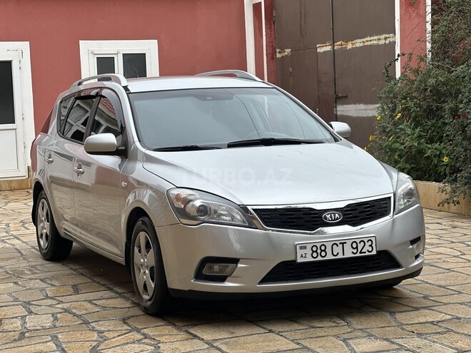 Kia  2010, 250,000 km - 1.6 l - Bakı