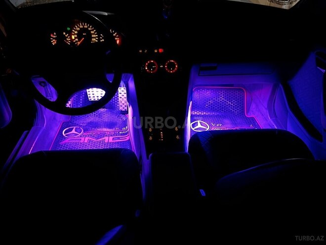 Mercedes C 180 1995, 328,000 km - 1.8 л - Salyan