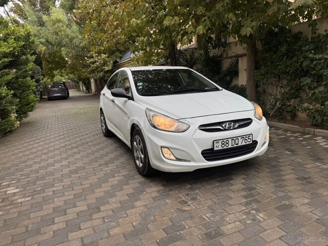 Hyundai Accent 2013, 287,000 km - 1.4 l - Bakı