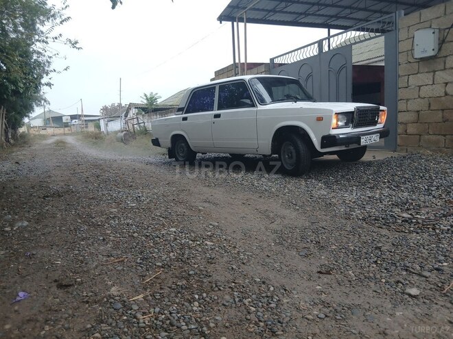 LADA (VAZ) 2107 2007, 18,000 km - 1.6 l - Neftçala