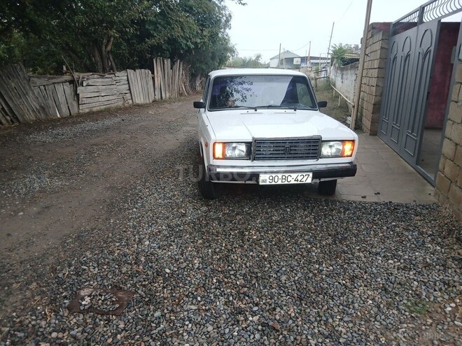 LADA (VAZ) 2107 2007, 18,000 km - 1.6 l - Neftçala