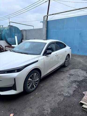Changan Qiyuan A05 2025, 63,000 km - 1.5 л - Bakı