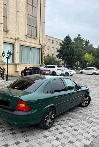 Opel Vectra 1997, 321,456 km - 1.6 l - Sumqayıt