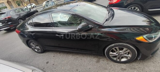 Hyundai Elantra 2018, 205,000 km - 2.0 l - Bakı