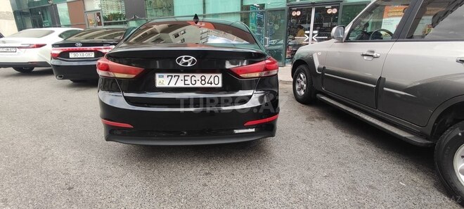 Hyundai Elantra 2018, 205,000 km - 2.0 l - Bakı