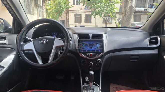 Hyundai Accent 2013, 281,000 km - 1.4 l - Bakı