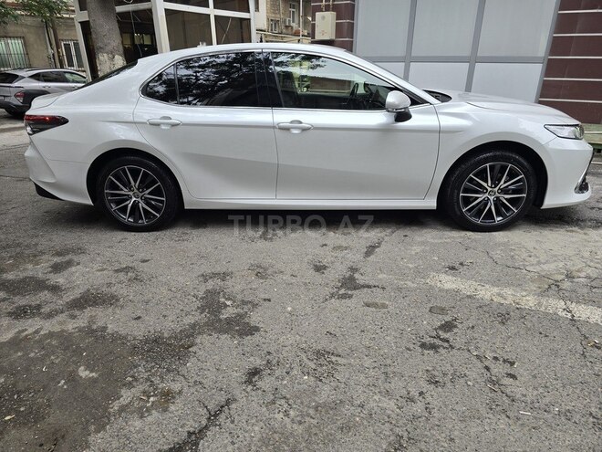 Toyota Camry 2023, 40,700 km - 2.5 l - Bakı