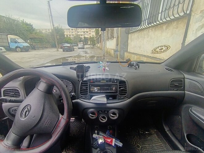 Hyundai Accent 2009, 300,000 km - 1.5 l - Bakı