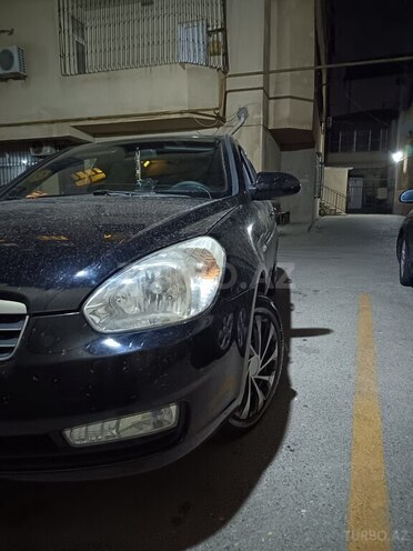 Hyundai Accent 2009, 300,000 km - 1.5 l - Bakı