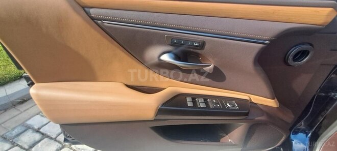 Lexus ES 250 2019, 63,500 km - 2.5 l - Bakı
