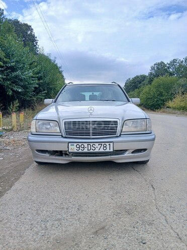 Mercedes C 220 2000, 378,525 km - 2.2 l - Şəmkir