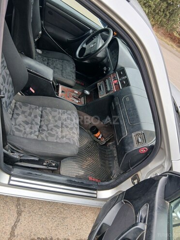 Mercedes C 220 2000, 378,525 km - 2.2 l - Şəmkir