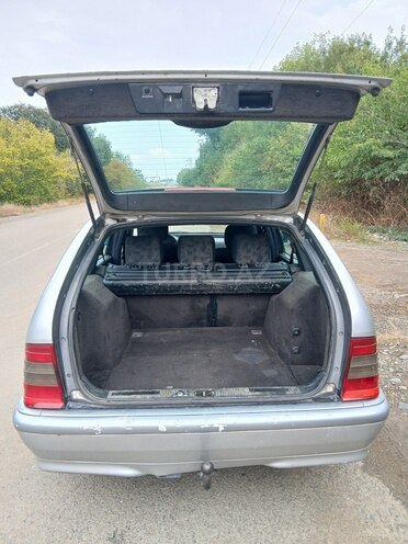 Mercedes C 220 2000, 378,525 km - 2.2 l - Şəmkir