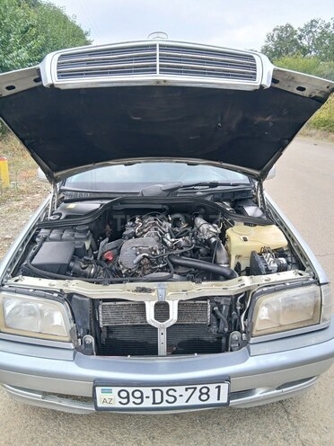 Mercedes C 220 2000, 378,525 km - 2.2 l - Şəmkir
