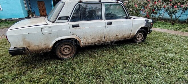 LADA (VAZ) 2107 2005, 350,000 km - 1.6 l - Saatlı