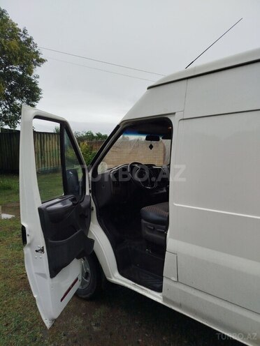 Ford Transit 2000, 327,000 km - 2.4 l - Astara