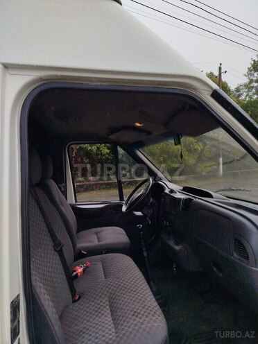 Ford Transit 2000, 327,000 km - 2.4 l - Astara