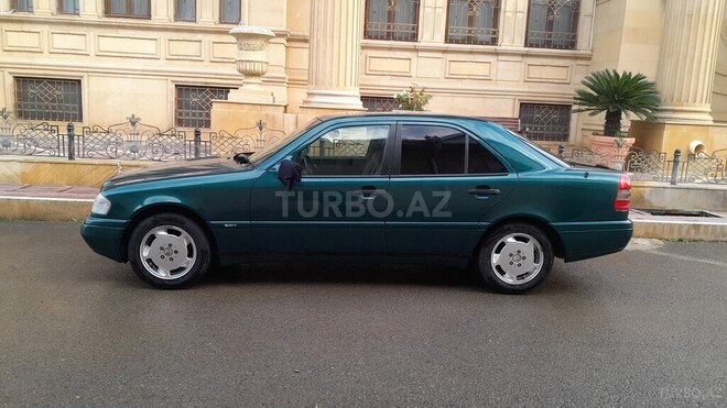 Mercedes C 180 1995, 369,000 km - 1.8 l - Şəmkir