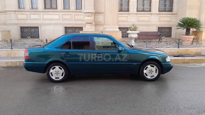 Mercedes C 180 1995, 369,000 km - 1.8 l - Şəmkir