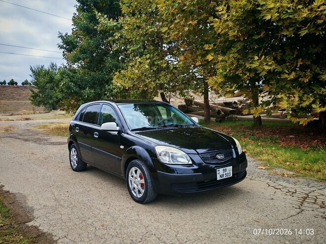 Kia Rio 2009, 334,800 km - 1.4 l - Tovuz