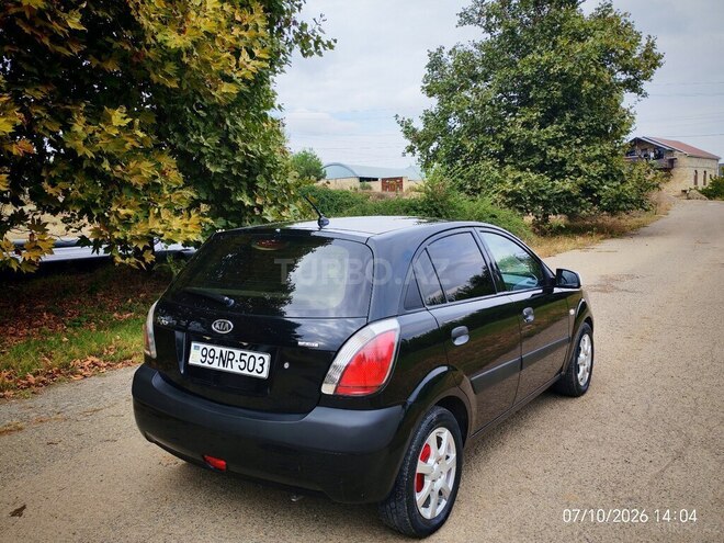 Kia Rio 2009, 334,800 km - 1.4 l - Tovuz