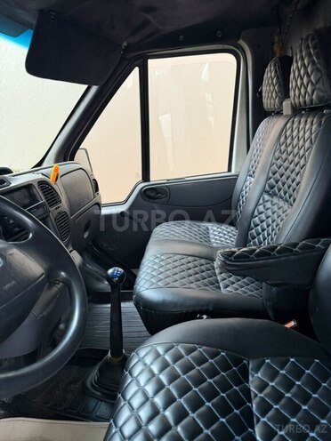 Ford Transit 2002, 250,000 km - 2.4 л - Şəmkir
