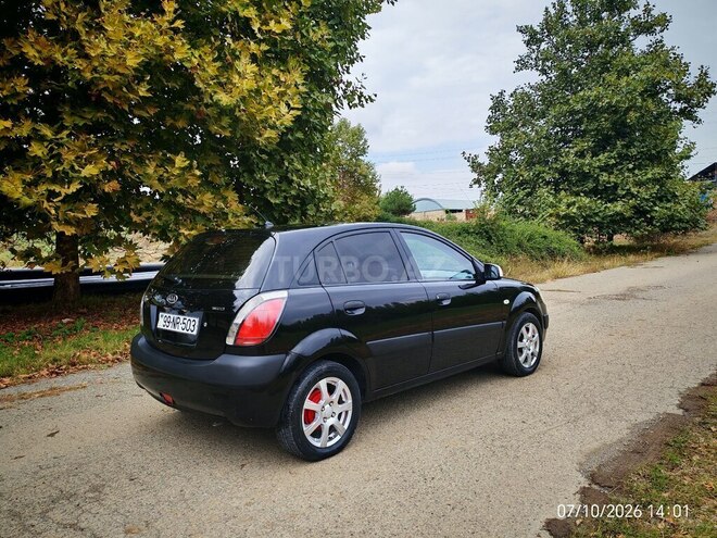 Kia Rio 2009, 334,800 km - 1.4 l - Tovuz